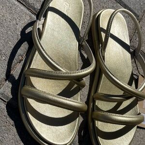 Elegant Gold Strappy Sandals